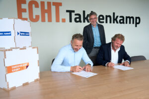 Overname beeld Tekenmoment overname Koston Noord